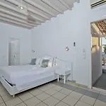 Mykonos Palace Πλατύς Γιαλός