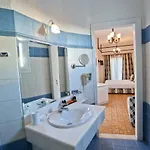 Ξενοδοχείο Mykonos Palace Πλατύς Γιαλός