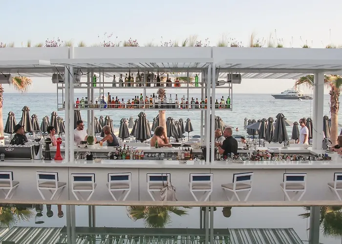 Mykonos Palace Отель Платис Ялос