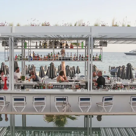 Mykonos Palace Отель Платис Ялос