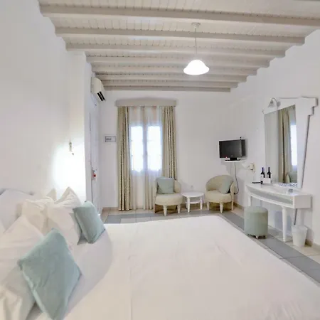 호텔 Mykonos Palace 4*