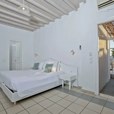 Mykonos Palace بلاتيس يالوس