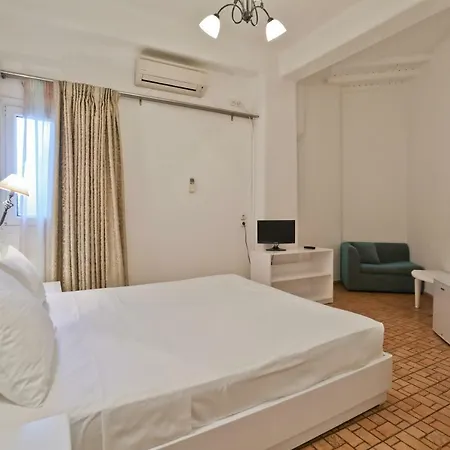 Mykonos Palace 4*