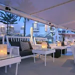 Mykonos Palace Hotell