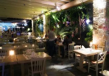 Otel Mykonos Palace