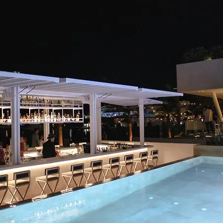 Mykonos Palace Platísz Jalósz