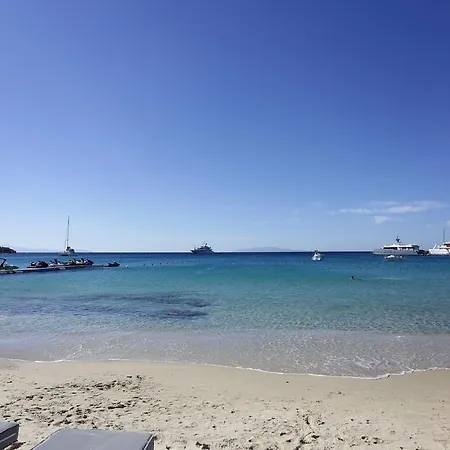 Mykonos Palace Hotell 4*